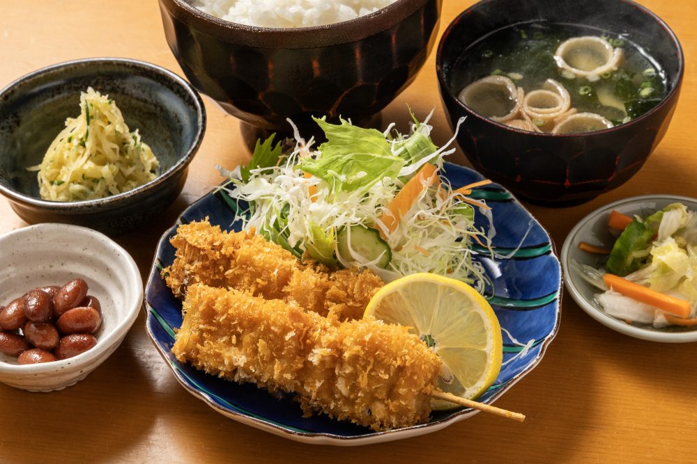 まんぷく魚沼定食　銀山茶屋　日替わり定食