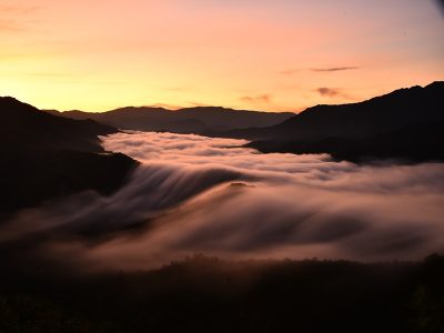 水の回廊　滝雲